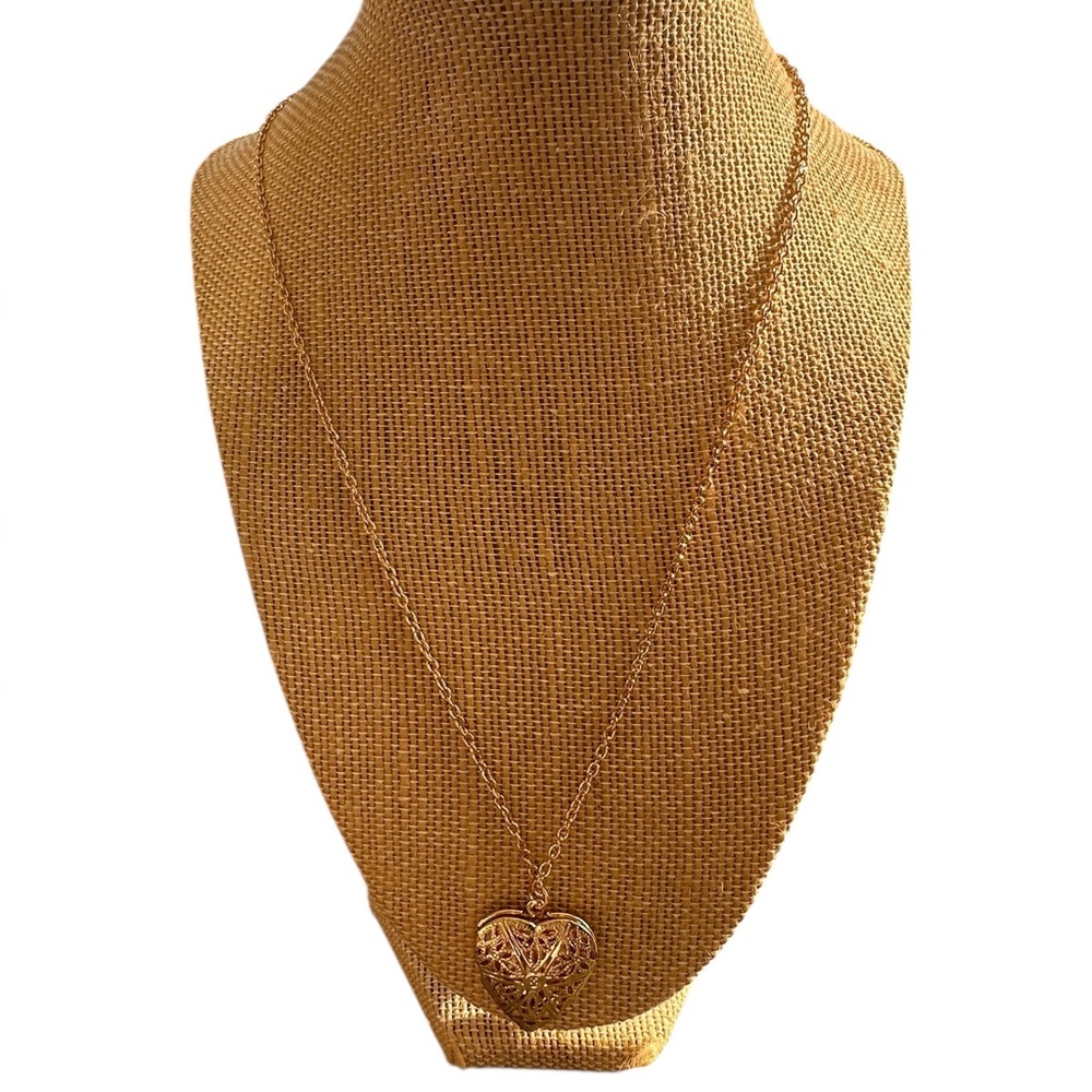 Gold Chain Necklace with Heart Locket Pendant